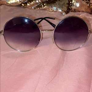 Black & Gray Gradient Round Sunglasses